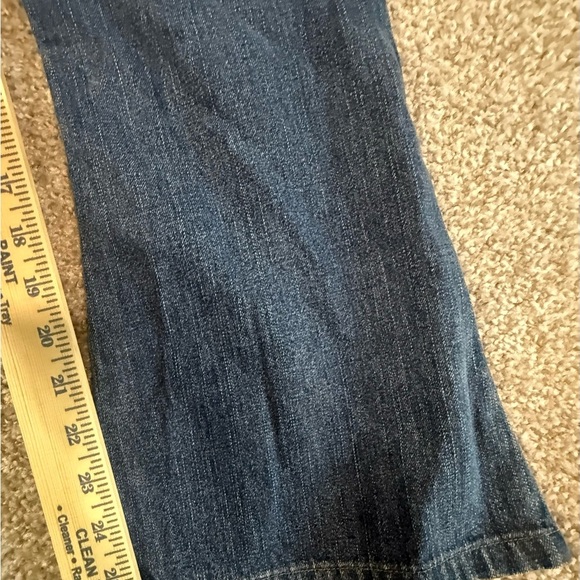 Medium Blue Silver Jeans Co. Low Rise Flare – Size 27 - Picture 6 of 7